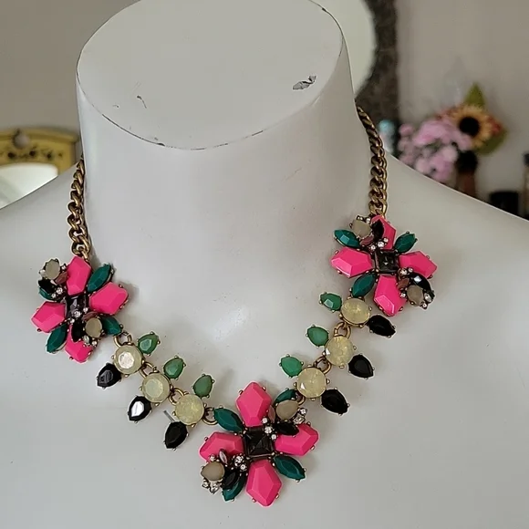 J. Crew Chunky Statement Necklace - Picture 1 of 8